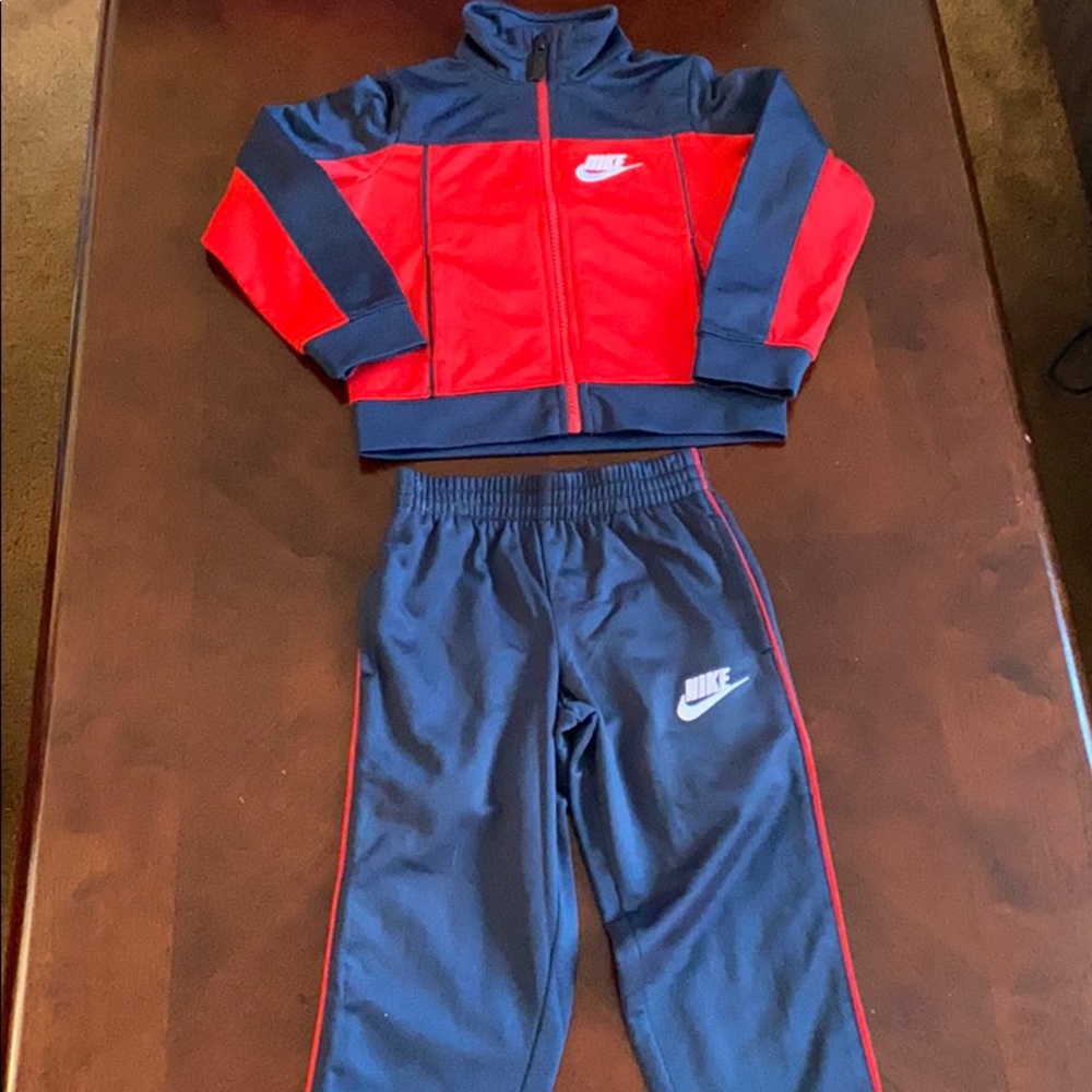 Boys Nike Track suit